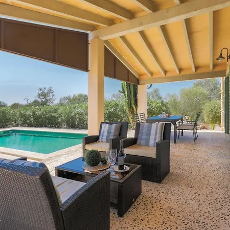 Holiday home Finca Taconera Santanyi
