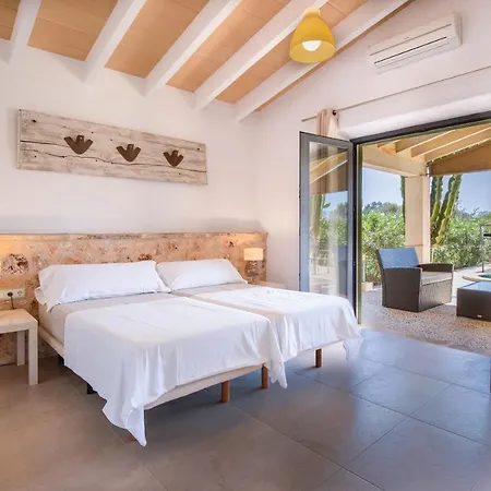 Holiday home Finca Taconera Santanyi